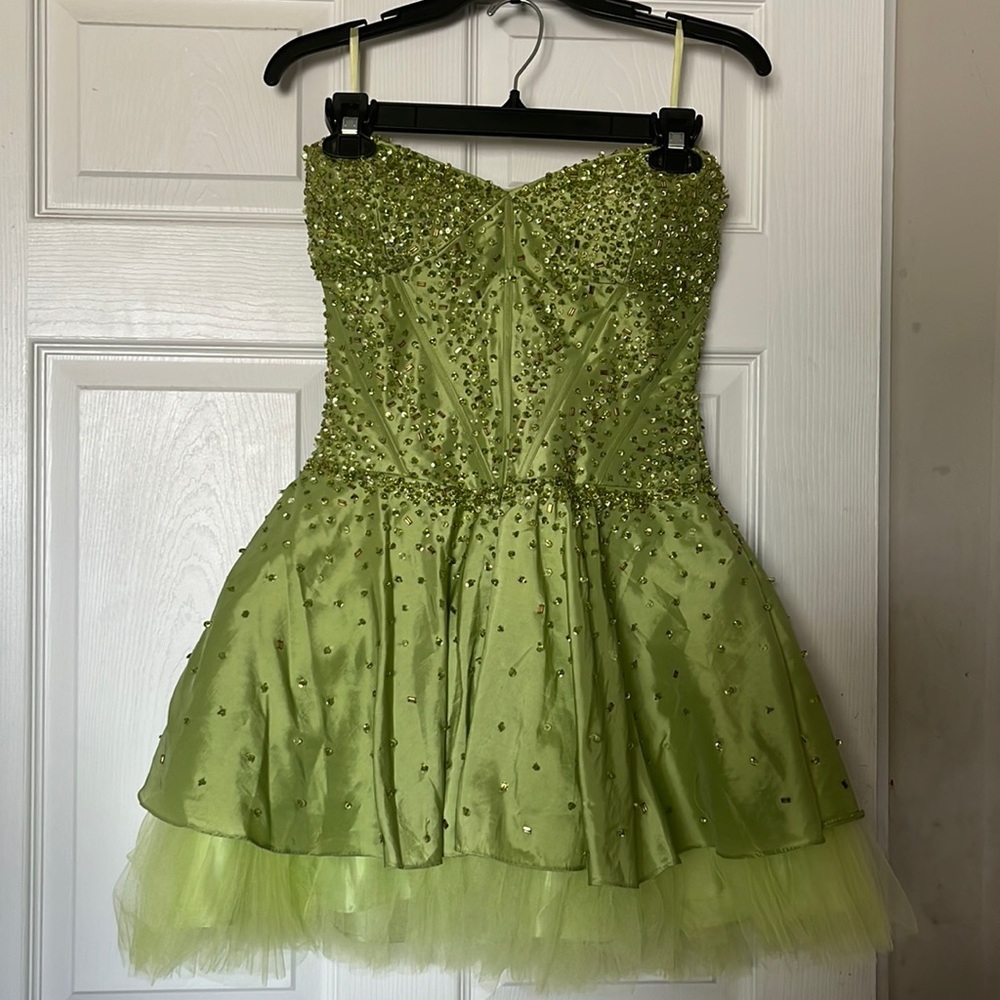 Brand- May Queen , Color- Sage green, Beads ( green,clear, & gold)
